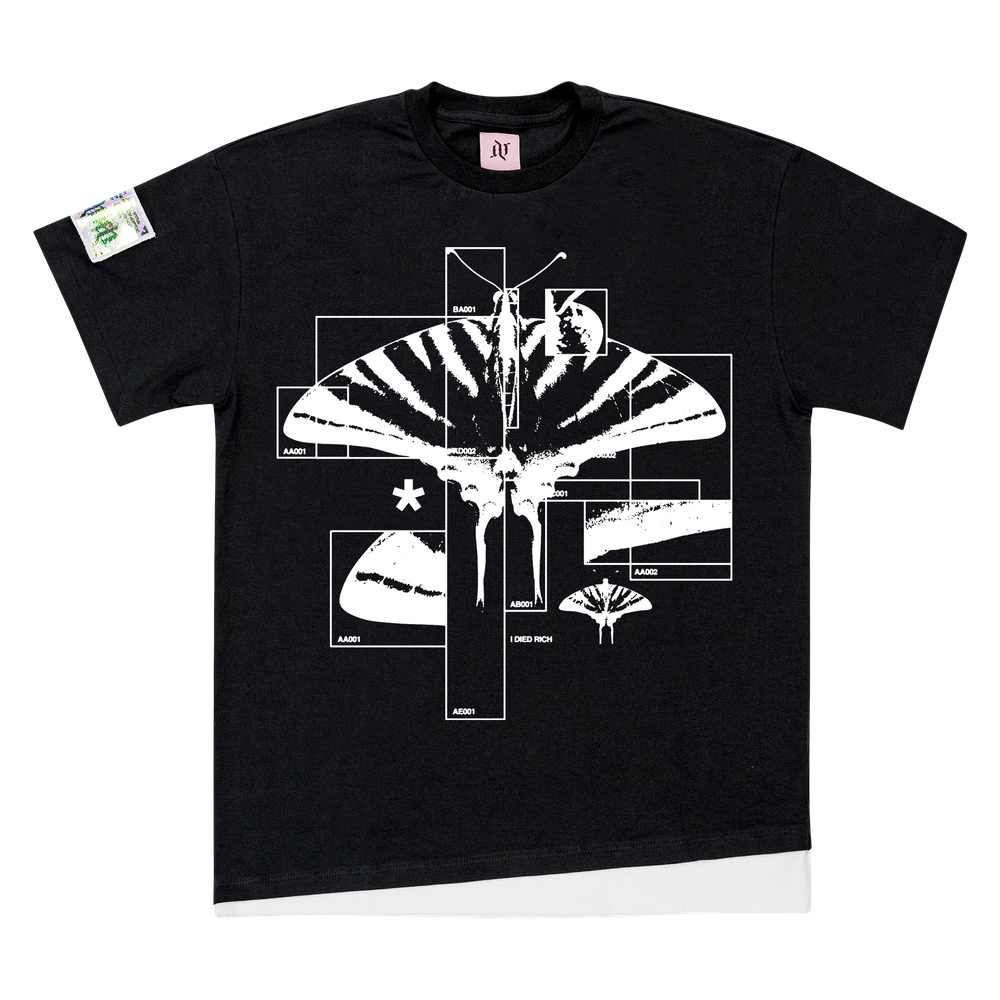 Moth - T-Shirt